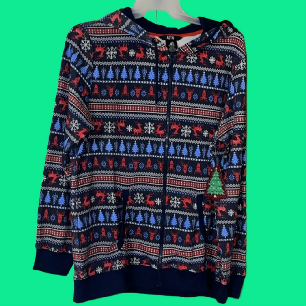 NWT Christmas zip up sweatshirt with hood XL